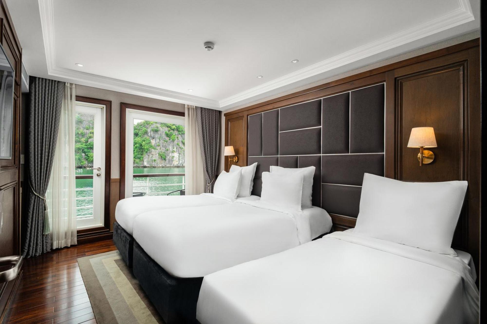Hotel Ambassador Cruise Halong Bay Hạ Long Exterior foto
